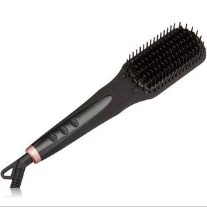 Amika Straightening Brush